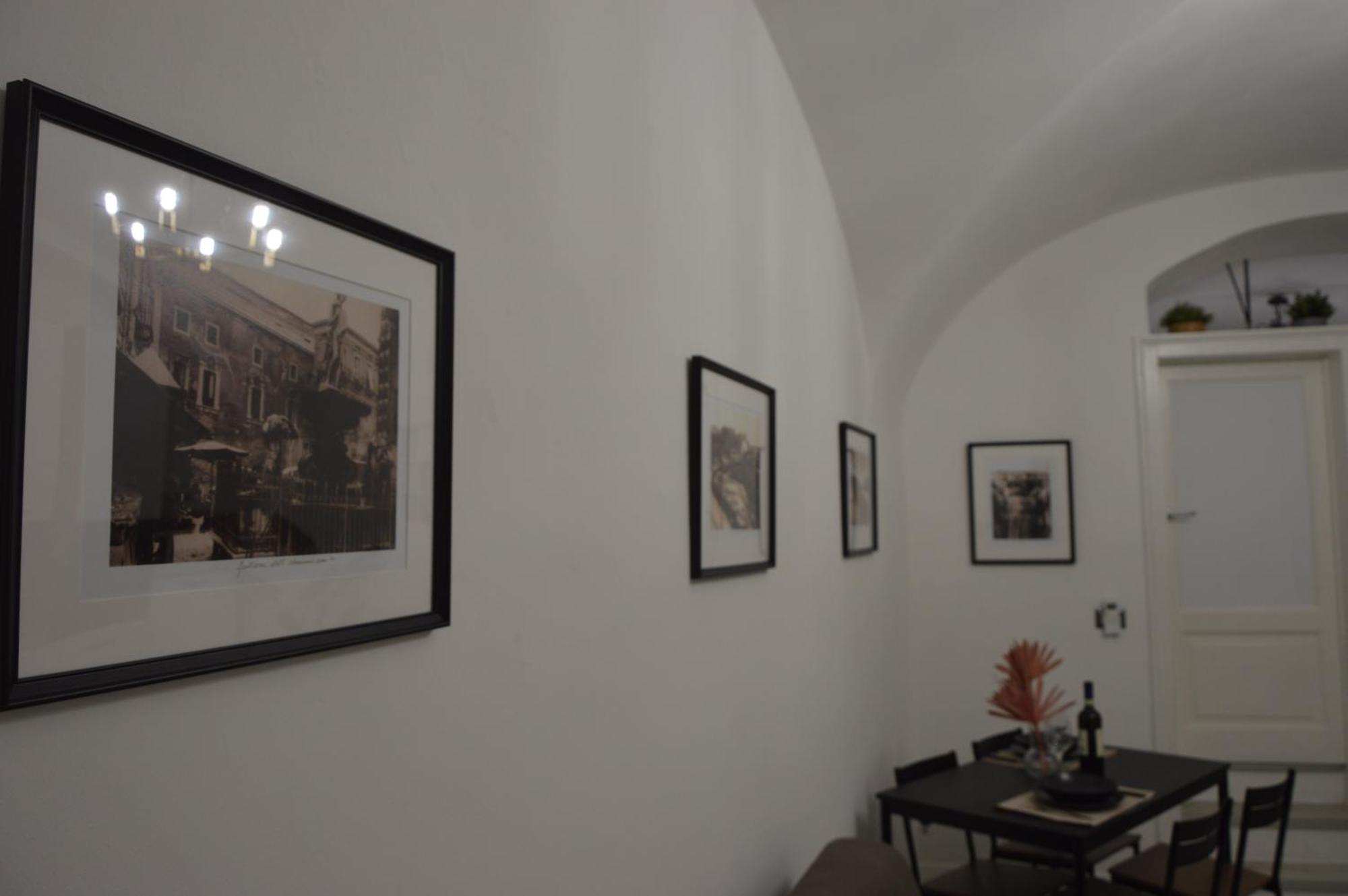 Mousuite Catania Bagian luar foto